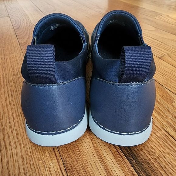 Alegria by PG Lite Alcehmie Slip-On Sneaker Blue Bouquet Fabric Size 39 - Picture 6 of 8